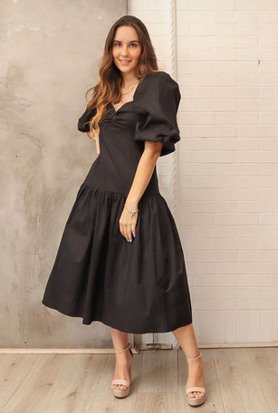 Vestido Midi Negro